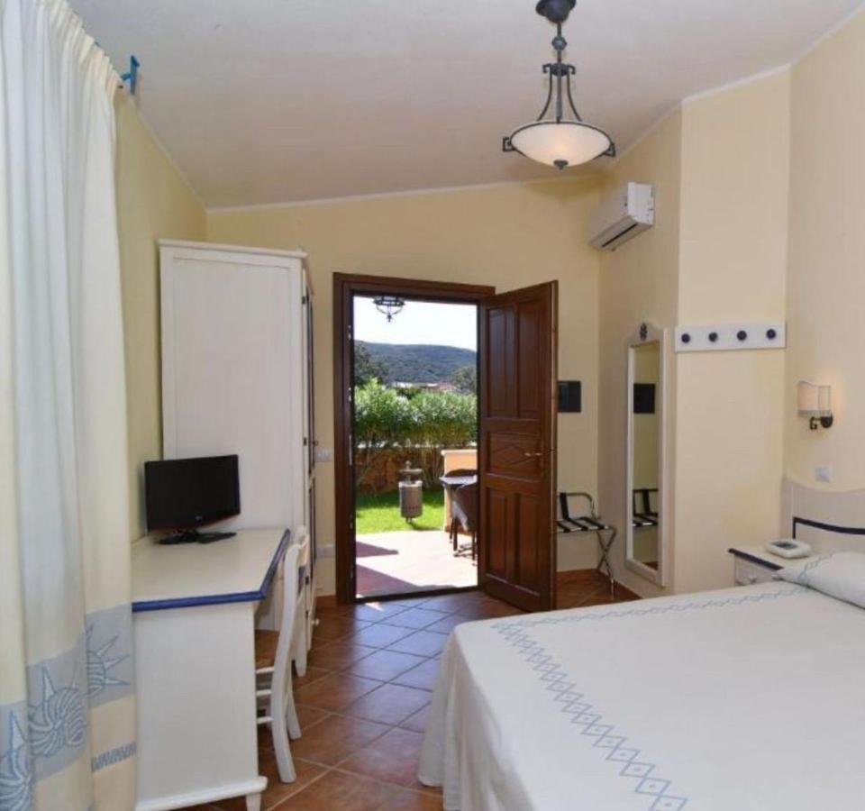 Li Suari Club Village San Teodoro  Exterior foto